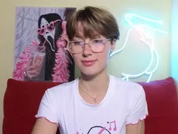 pollyyypocket – webcam model profile photo Image 10