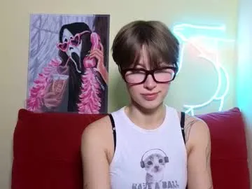 pollyyypocket – webcam model profile photo Image 18