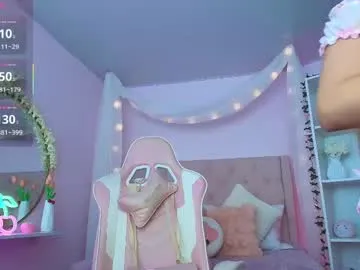 vvioleta_ – webcam model profile photo Image 5