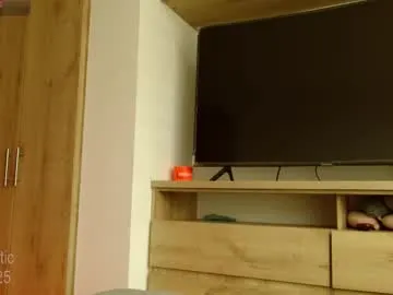 boysgang_sex – webcam model profile photo Image 18