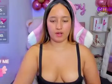 queenbeeangel – webcam model profile photo Image 7