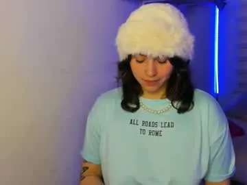 realtryit – webcam model profile photo Image 8