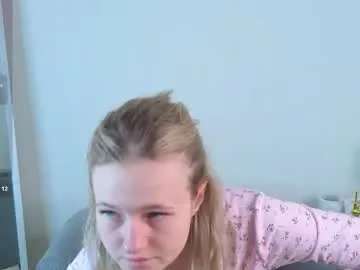 wet_dreamm22 – webcam model profile photo Image 14