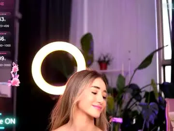 realtryit – webcam model profile photo Image 11