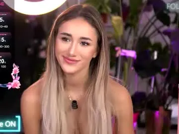 realtryit – webcam model profile photo Image 12