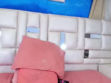 mara_martinez – webcam model profile photo Image 10