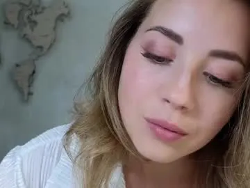 pinkypuppa – webcam model profile photo Image 8