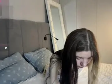 icyhoneybite – webcam model profile photo Image 9