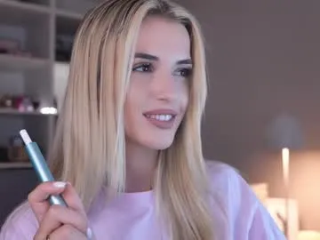 sexxxsirens – webcam model profile photo Image 4