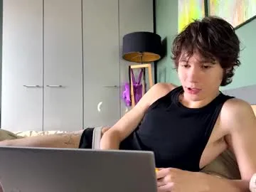 pinkadele – webcam model profile photo Image 14