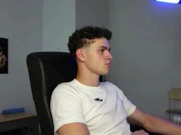 loving_ladies – webcam model profile photo Image 11