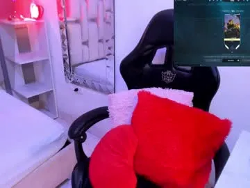 loving_ladies – webcam model profile photo Image 11