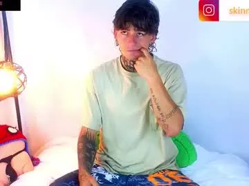 funny_to_see_you_here – webcam model profile photo Image 14