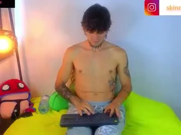 funny_to_see_you_here – webcam model profile photo Image 4