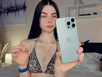 iminako – webcam model profile photo Image 12