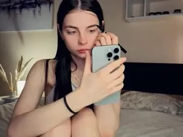 iminako – webcam model profile photo Image 13