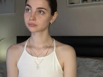 iminako – webcam model profile photo Image 16