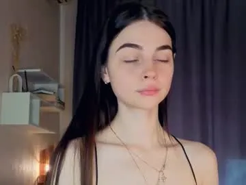 iminako – webcam model profile photo Image 6