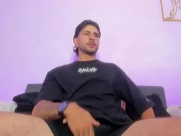 blue_bow – webcam model profile photo Image 2