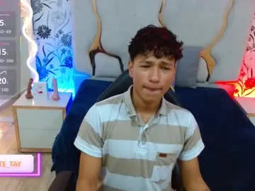 cloekatz_ – webcam model profile photo Image 12