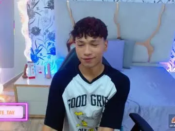 cloekatz_ – webcam model profile photo Image 14