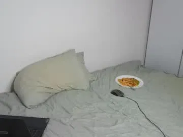 petites_perles – webcam model profile photo Image 9