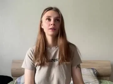 loving_ladies – webcam model profile photo Image 9