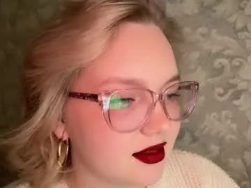 zoey_it – webcam model profile photo Image 16