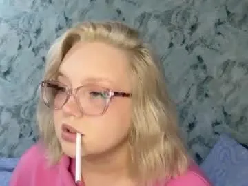 zoey_it – webcam model profile photo Image 8