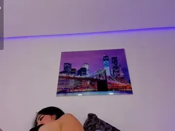 little_anitta – webcam model profile photo Image 14