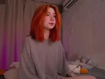 pinkypuppa – webcam model profile photo Image 2