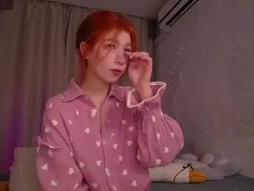 pinkypuppa – webcam model profile photo Image 4