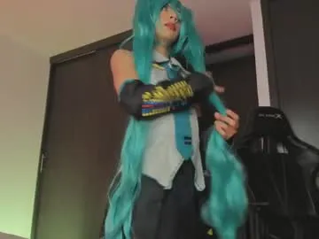 loving_ladies – webcam model profile photo Image 8