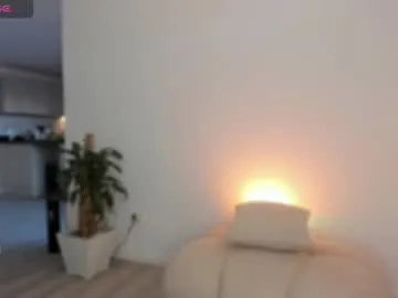 CleoLangley – webcam model profile photo Image 16