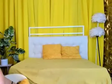 vivian_qwerty – webcam model profile photo Image 7