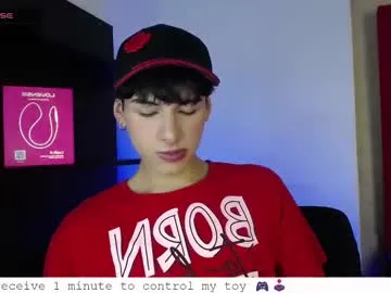 xaevynne – webcam model profile photo Image 18