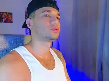 heyskylar – webcam model profile photo Image 14