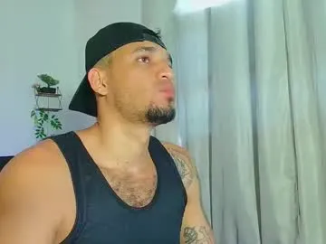 heyskylar – webcam model profile photo Image 7