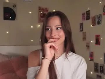 cinacandy – webcam model profile photo Image 19