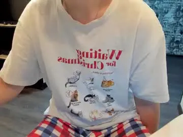 luis7777hui – webcam model profile photo Image 4