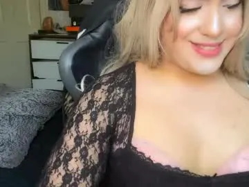 gulpess – webcam model profile photo Image 6