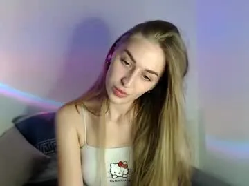 petites_perles – webcam model profile photo Image 14