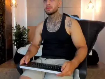 EvelynMills – webcam model profile photo Image 10