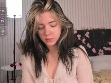 tiffanyblaize – webcam model profile photo Image 17