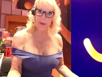 ewagreen – webcam model profile photo Image 18