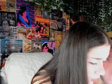 classy_medeeea – webcam model profile photo Image 9