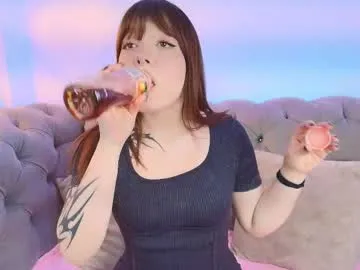 IngridSaint – webcam model profile photo Image 6