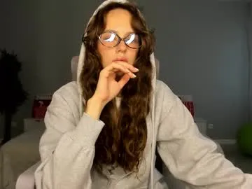 hedera_hime – webcam model profile photo Image 15