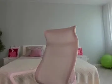 hedera_hime – webcam model profile photo Image 9