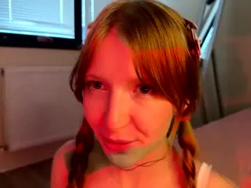 nik_sharp – webcam model profile photo Image 7